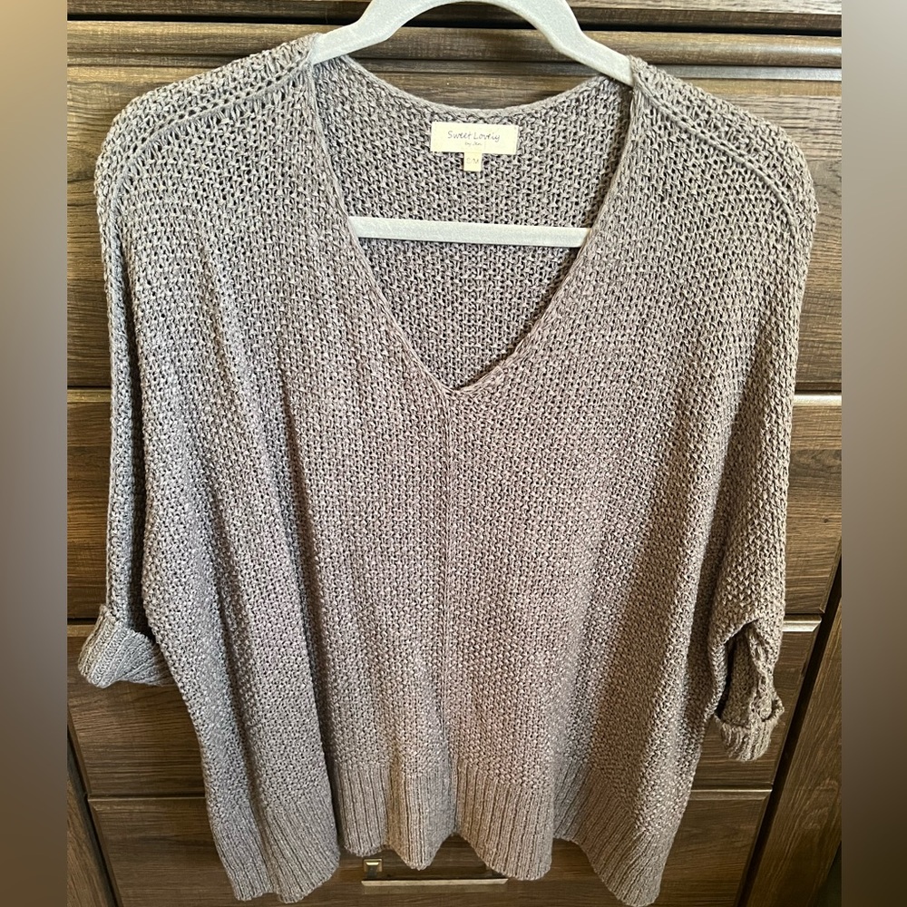 Sweet lovely grey pull over sweater